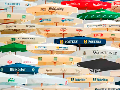 Брендирование уличных зонтов: как это сделать правильно?